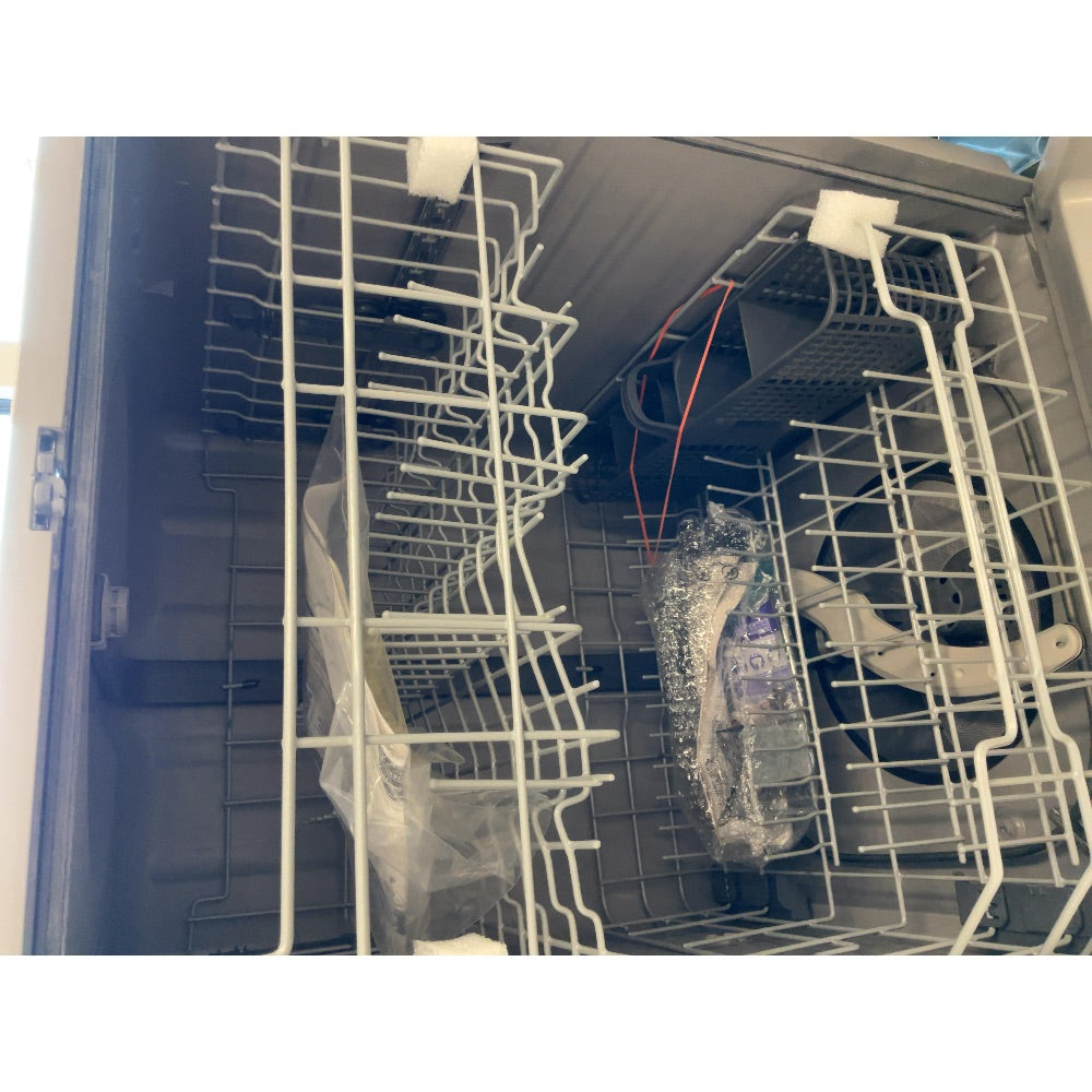 GE Dishwasher GDF460PST6SS - New Item