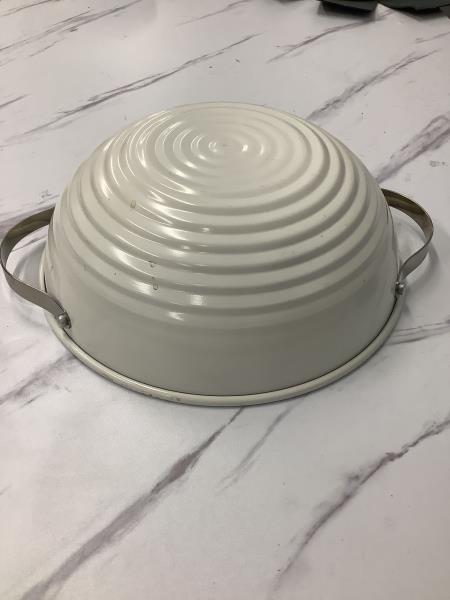 Vintage Enamelware Colander Bowl - Ringed Design with Handles - Cream Retail $25.00