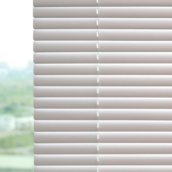 Lowes.ca Project Source 31 X 64 Cordless 1-in Room Darkening Blind White