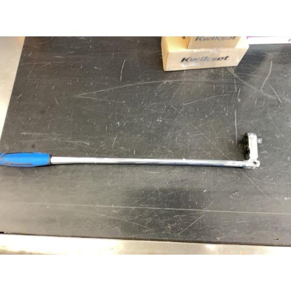 Unknown Brand Breaker Bar - Long Handle, Chrome Finish, Blue Grip Retail $35.00