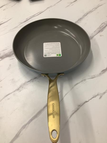GreenPan Magneto 10-inch Frypan with Gold Handle Retail $50.00