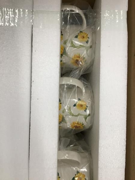 temptations, Seasonal 7-Piece Mugs and Muffin Set, Sunflower Retail $60.00