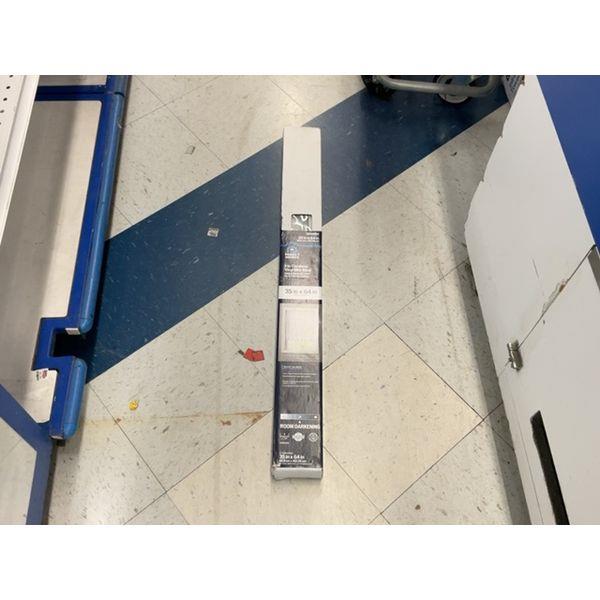 Achim Home Furnishings - Room Darkening Cordless - 36 x 64 inches Retail $25.00