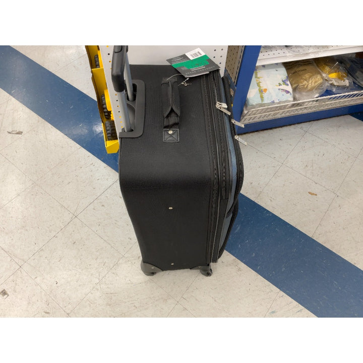 Geoffrey Beene Brentwood Collection Luggage - Rolling, Carry-On set of 2