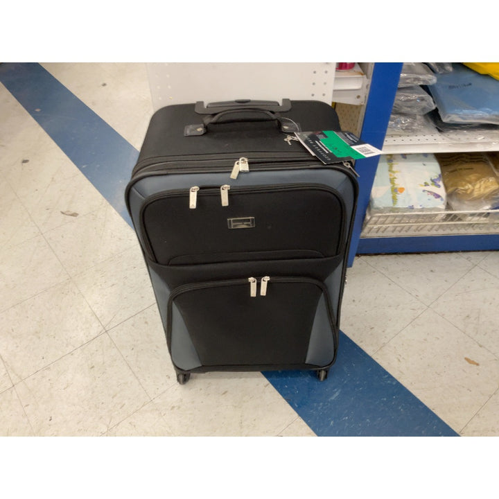 Geoffrey Beene Brentwood Collection Luggage - Rolling, Carry-On set of 2