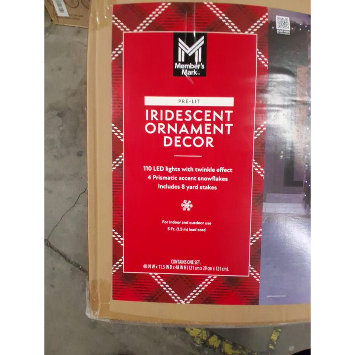 Member's Mark Iridescent Ornament Decor - Pre-Lit, 110 LED Lights, 4 Prismatic Snowflakes, Includes Stakes Retail $120.00