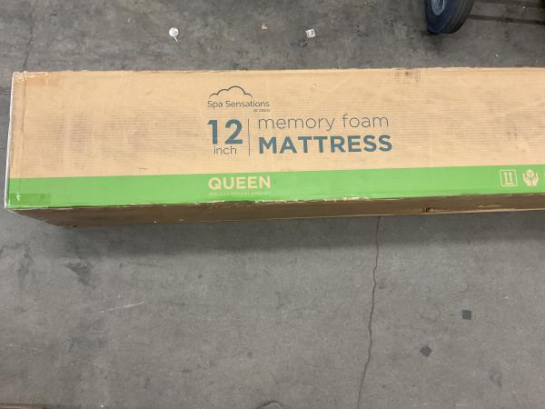 Zinus Spa Sensations Serenity 12  Memory Foam Mattress  Queen Retail $249.00