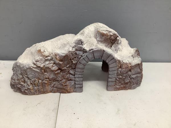 Hygger Rock Cave Hideaway with Archway - Snow-Covered Landscape Accent Retail $24.99
