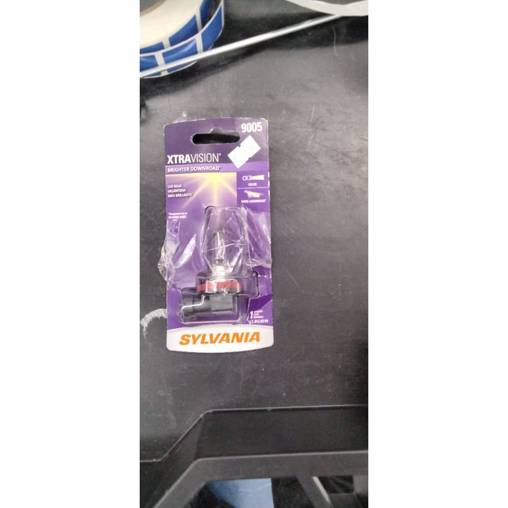 Sylvania 9005 XtraVision Halogen Headlight Bulb  1 Pack  Compatibile with Multiple Cars
