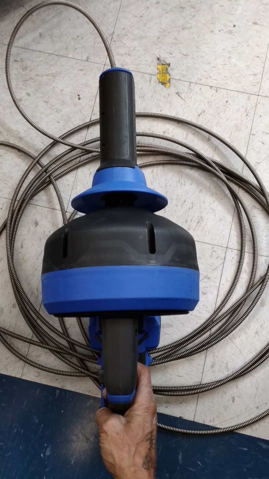 Used ok condition tested see video obalt 24v Max Brushless Cordless Drain Auger BARE TOOL DOES NOT RETRACT