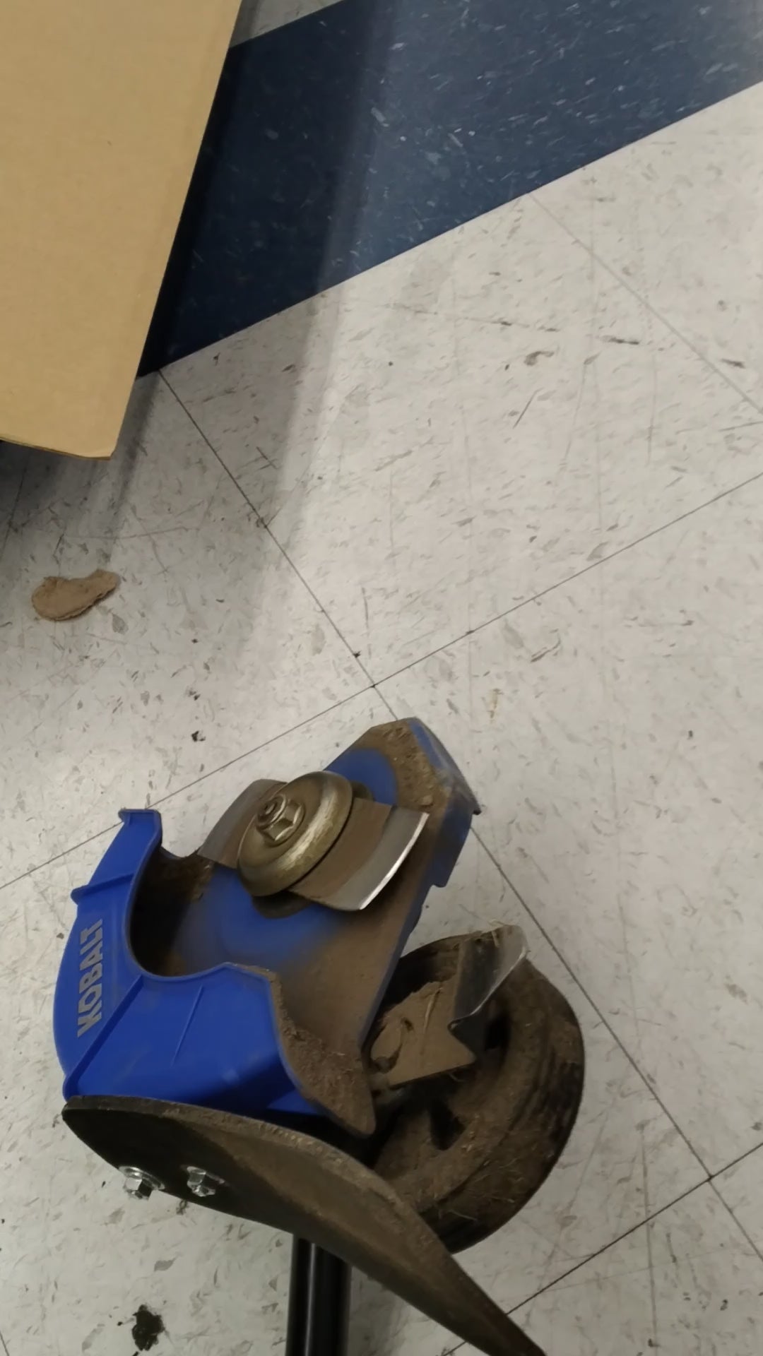 Kobalt 40 volt 9" multi head edger Used Condition Works Great See Video (TOOL ONLY)
