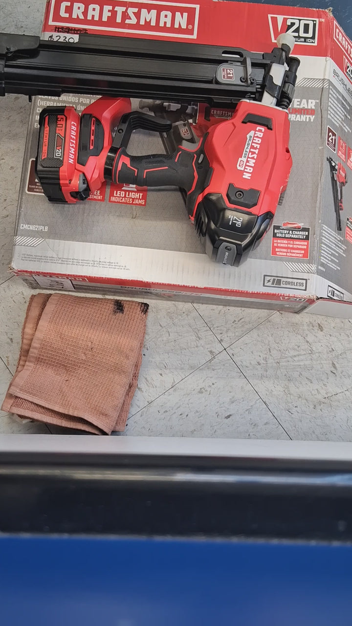 Used like new tested see video CRAFTSMAN V20 Cordless Framing Nailer, Nail Gun, 21 Degree, up to 3-1/4 inch Nails, Bare Tool Only (CMCN621PLB)