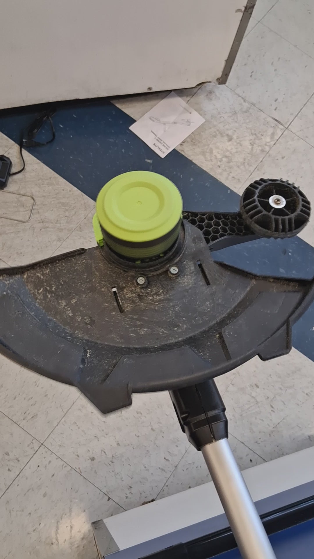 Steelite 20v cordless grass trimmer USED GOOD CONDITION TESTED SEE VIDEO