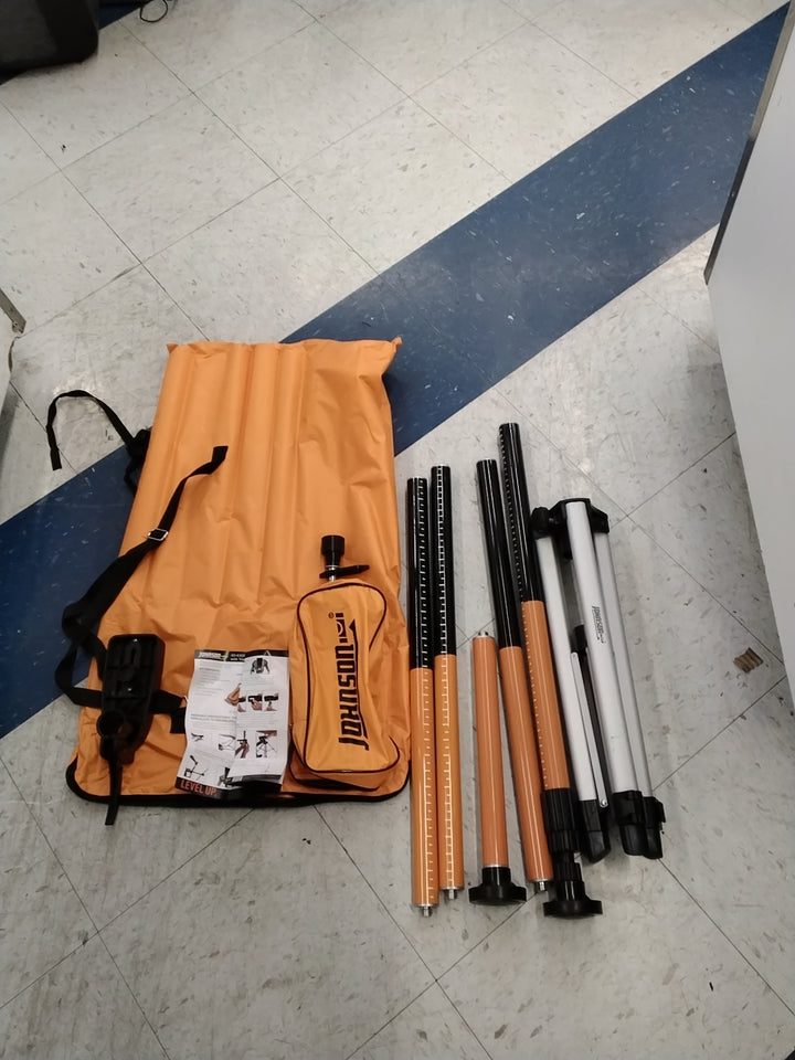 USED LIKE NEW Johnson 40-6301 All-in-One Laser Mounting Pole with Tripod