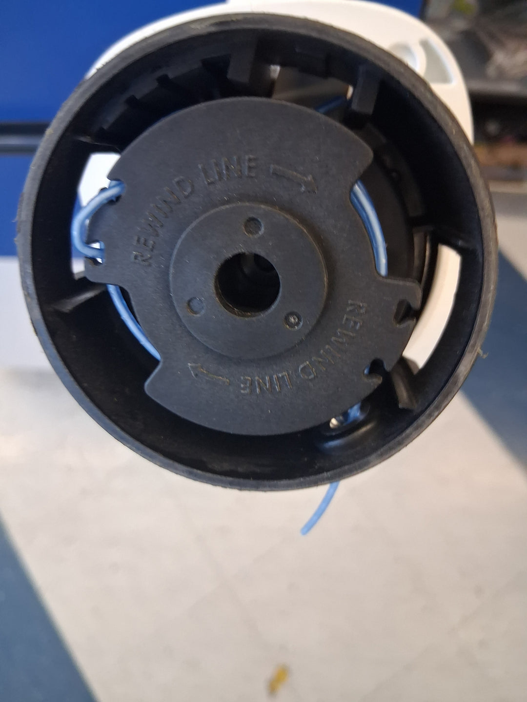Hart 10" 20v string trimmer and blower