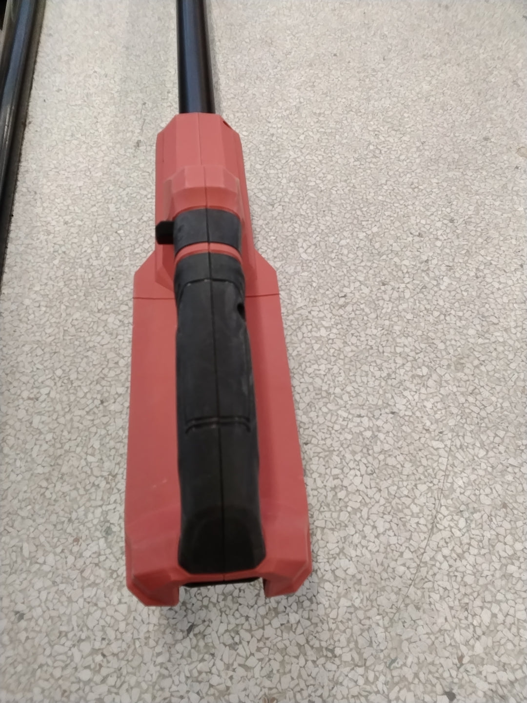 SKIL 40 VOLT BRUSHLESS 10" POLE SAW USED GOOD CONDITION UNTESTED HAS CHARGER NO BATTERY