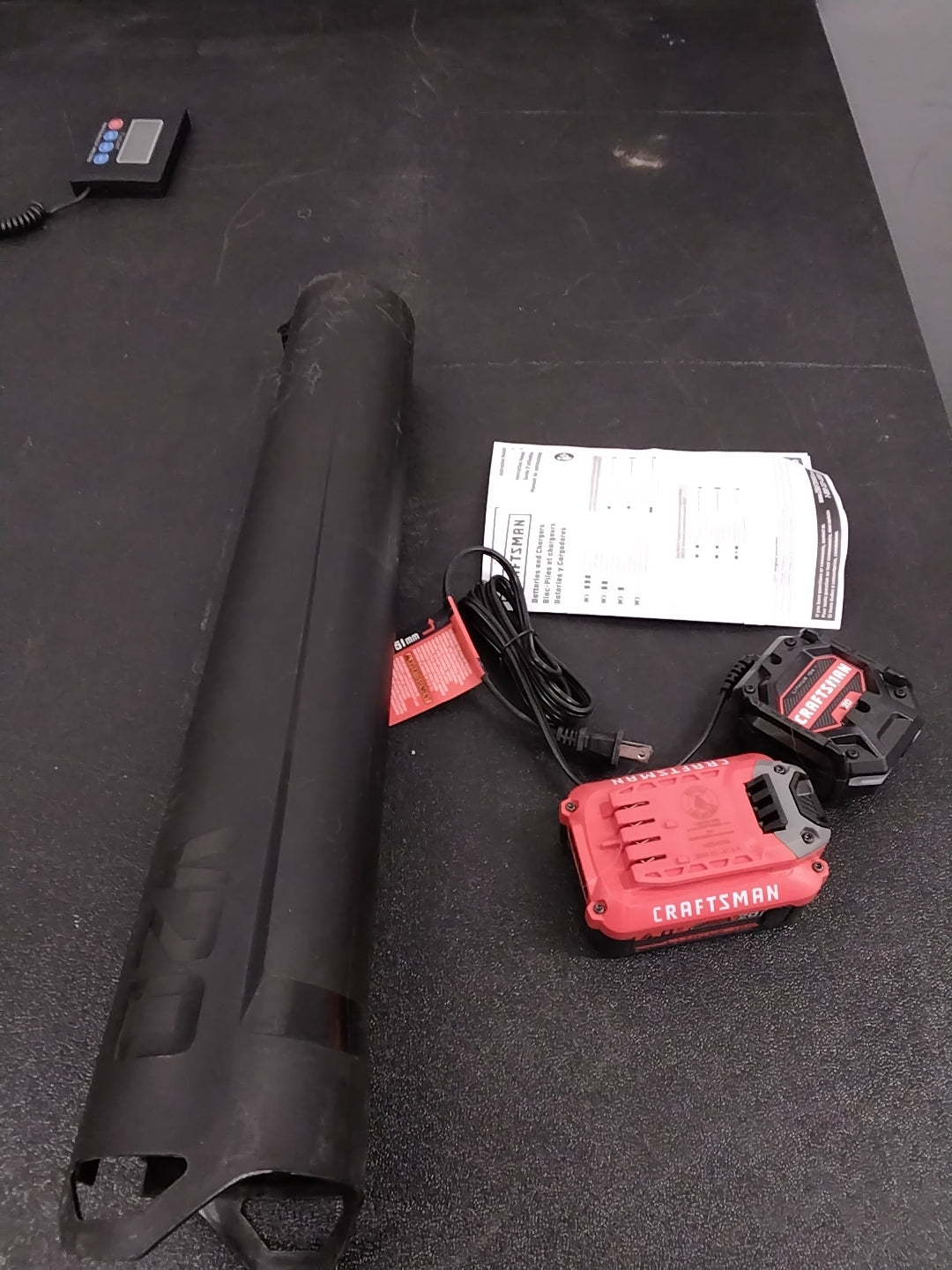 USED LIKE NEW CONDITION TESTED SEE VIDEO Craftsman v20 axial leaf blower COMPLETE