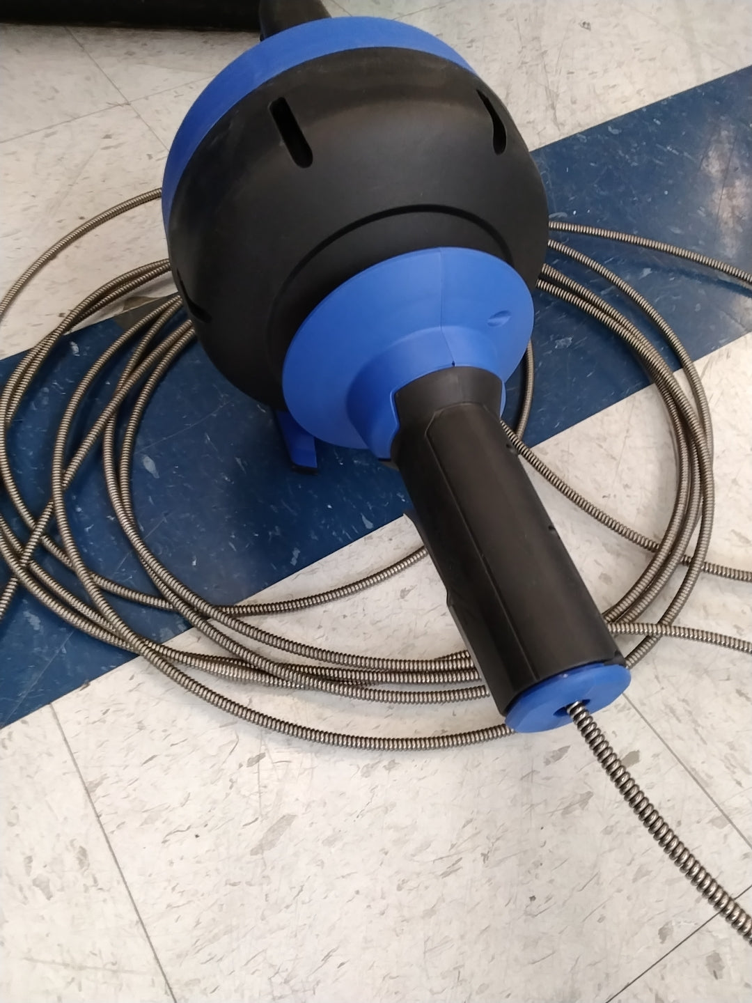 Used ok condition tested see video obalt 24v Max Brushless Cordless Drain Auger BARE TOOL DOES NOT RETRACT