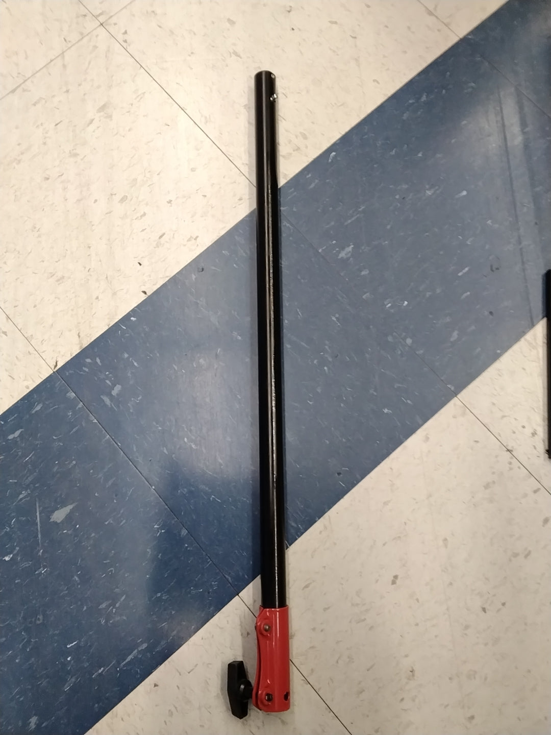 Used like new unrested TrimmerPlus PS720 8-Inch Pole Saw with Bar and Chain