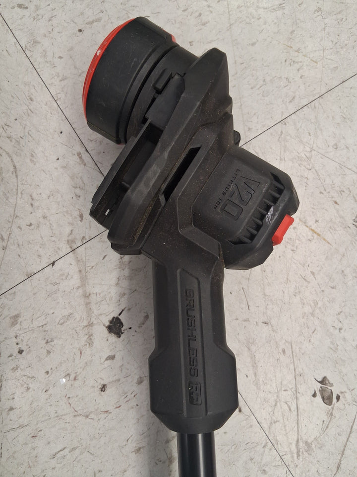 Used open box CRAFTSMAN V20 WEEDWACKER String Trimmer & Blower Combo Kit (CMCK497P1) TESTED WORKS SEE VIDEO  HAS CHARGER NO BATTERY