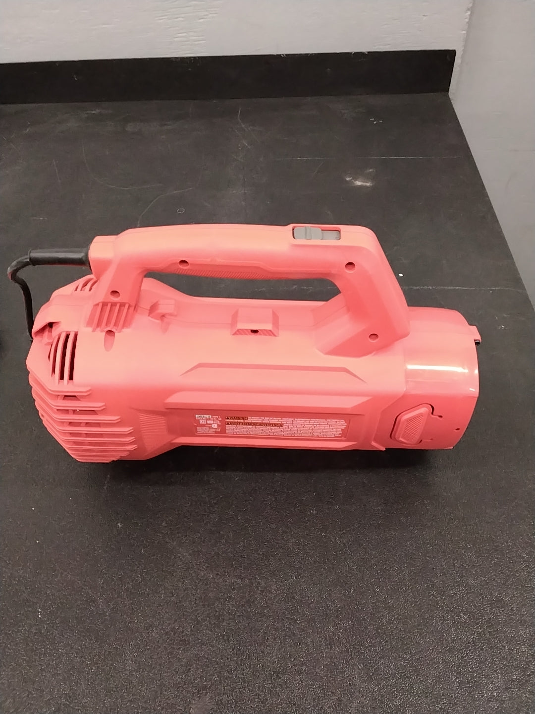 USED LIKE NEW CONDITION TESTED SEE VIDEO Cfratsman leaf 9-amp blower