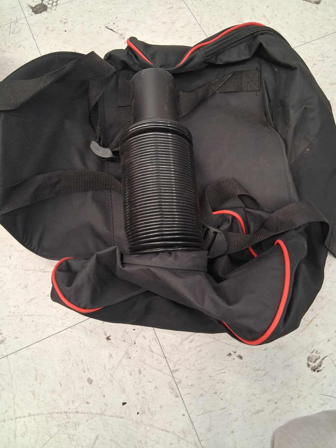 USED, GOOD, MISSING PIECES TESTED WORKS SEE VIDEO CRAFTSMAN 3-in-1 Leaf Blower, Vacuum and Mulcher, Backpack Blower Up to 260 MPH, 12 Amp, Corded Electric Leaf Collector (CMEBL7000) Retail $99.98