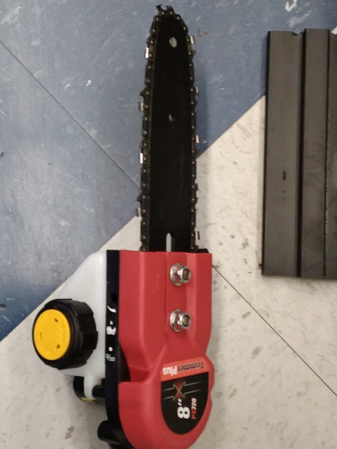 Used like new unrested TrimmerPlus PS720 8-Inch Pole Saw with Bar and Chain