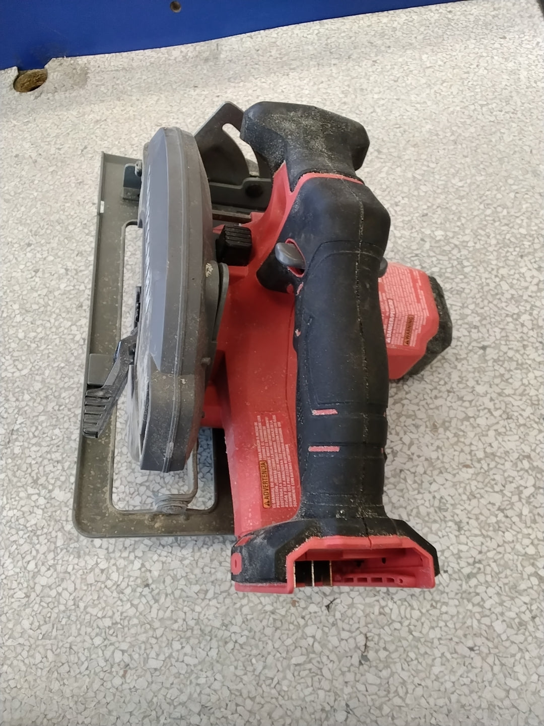 Used good condition tested see video CRAFTSMAN V20 Cordless Circular Saw, 6-1/2 inch, Bare Tool Only (CMCS500B) Retail $109.00